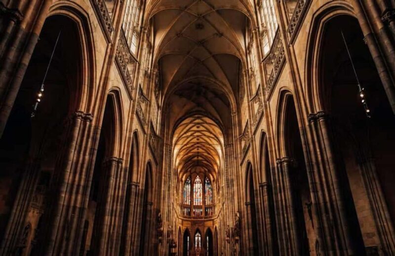 Westminster Abbey private guided tour with expert guide - Who Would Enjoy This Tour Most?