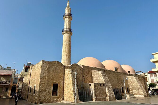 Westward Wonders Exploring the Charms of Western Crete - Key Points