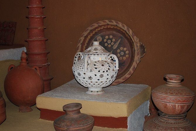 Wheel Pottery Workshop in Udaipur - The Practical Side: What to Expect