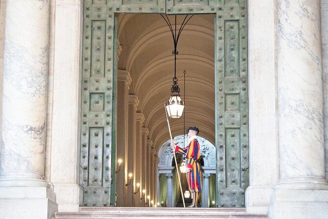 Wheelchair Accessible Sistine Chapel & Vatican Private Tour for Disable Visitors - Why This Tour Works Well for You