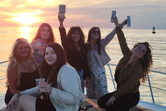 Whiskey & Chocolate Pairing Cruise - Setting the Scene: Setting out on a Luxurious Cruise