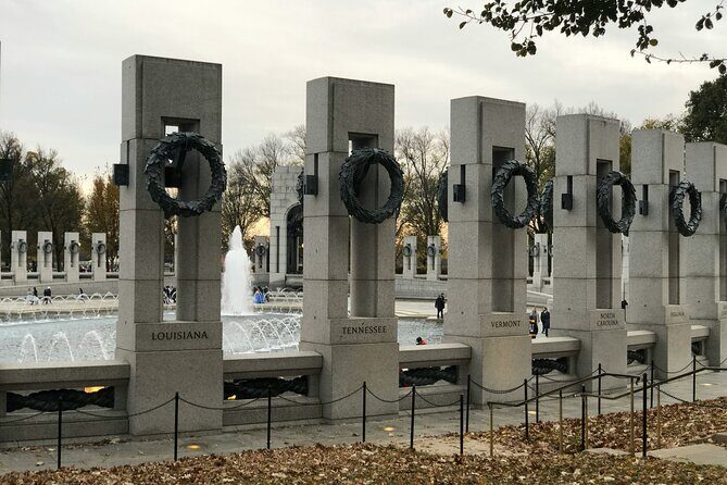 White House, National Mall Capital Highlight and Lincoln Memorial - The Value and Practicalities
