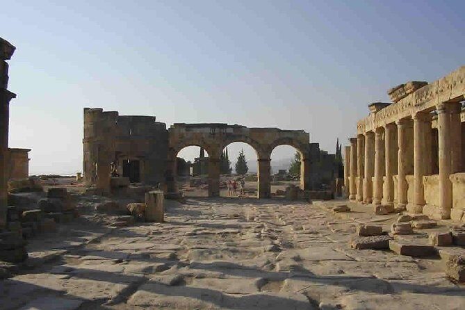 White Pamukkale Tour From Pamukkale - Small Group - A Thorough Look at the Tour Experience