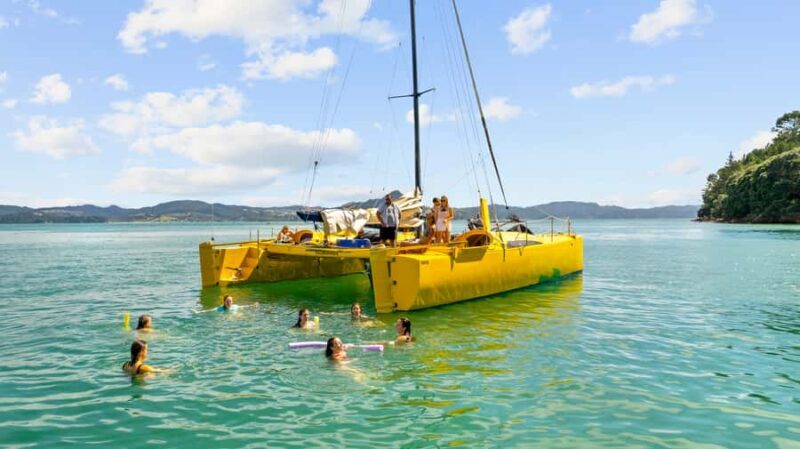 Whitianga: Sailing Trip to Cathedral Cove - An In-Depth Look at the Whitianga Sailing Trip