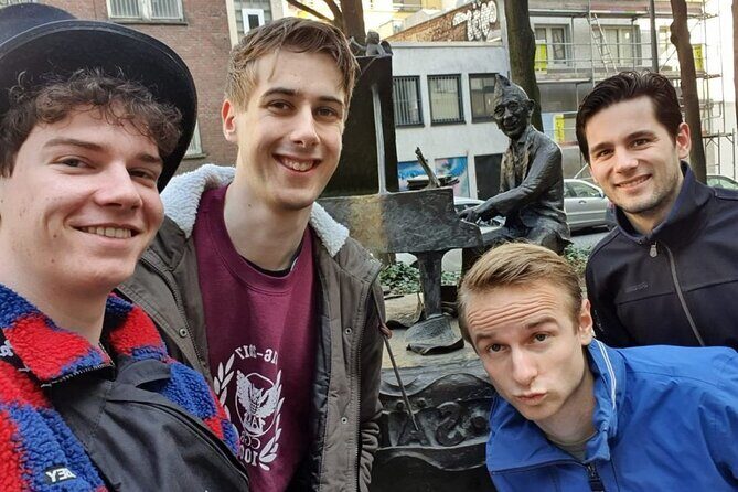 Whodunnit - Interactive city walk in Düsseldorf - Dive into Düsseldorf with the Whodunnit Interactive City Walk