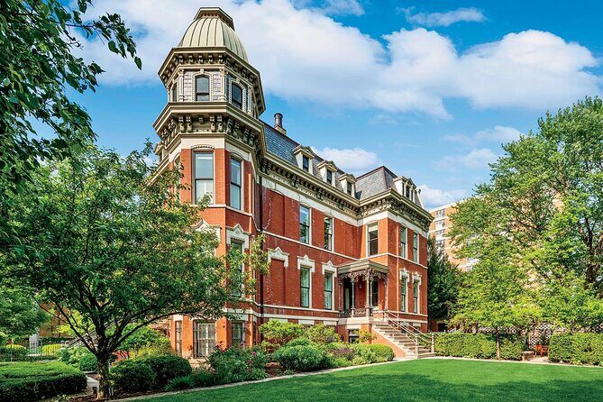 Wicker Park Walking Tour History Trivia and Local Flavors - A Detailed Look at the Wicker Park Walking Tour