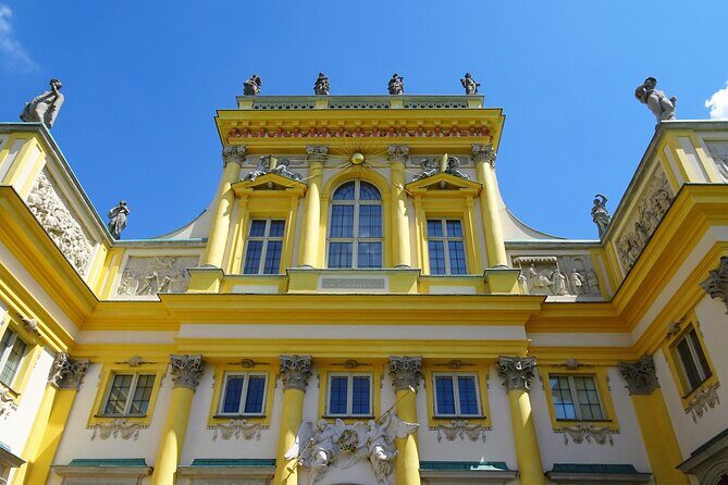 Wilanów Royal Palace + Polish Vodka Museum: SMALL GROUP /inc. Pick-up/ - An In-Depth Look at the Tour