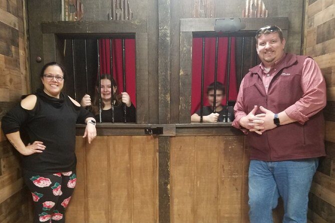 Wild West Heist Interactive Escape Room in Northfield, New Jersey - Key Points