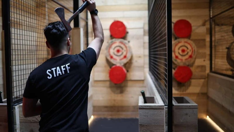 Wildness: Axe throwing in Paris 13 - Wildness: Axe Throwing in Paris 13 — A Detailed Review