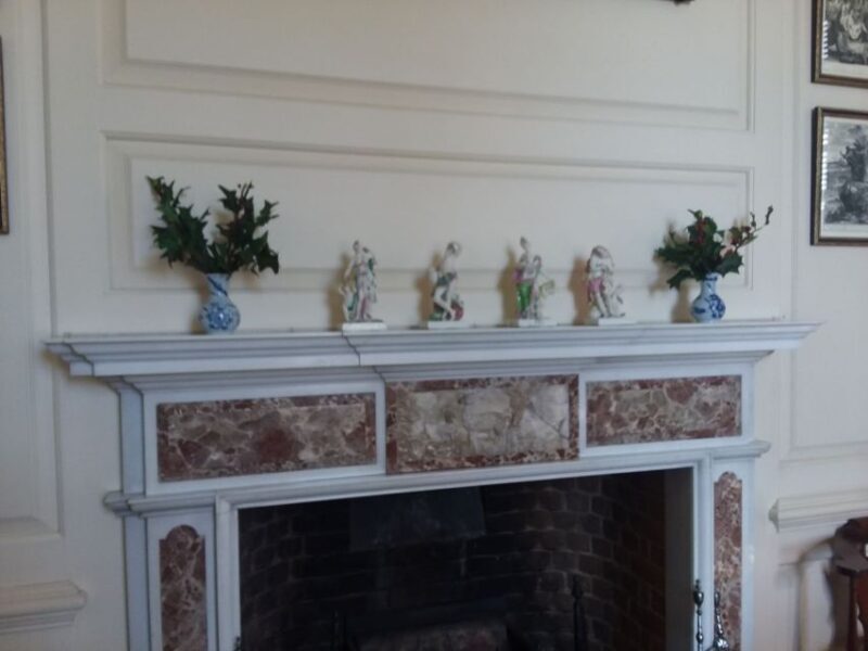 Williamsburg: Christmastime in Virginia Walking Tour - An In-Depth Look at the Williamsburg Christmas Walking Tour
