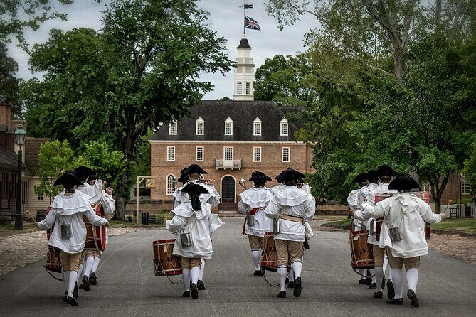 Williamsburg Colonial Adventure: Exploration Game and Tour - A Practical Look at Williamsburg Colonial Adventure: Exploration Game and Tour