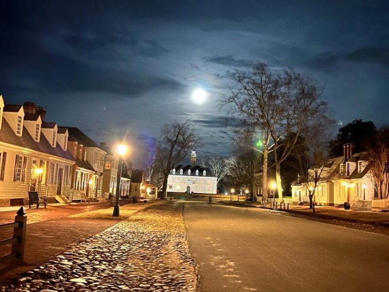Williamsburg: Dead of Night Paranormal investigations Tour - The Historic Haunted Hotspots