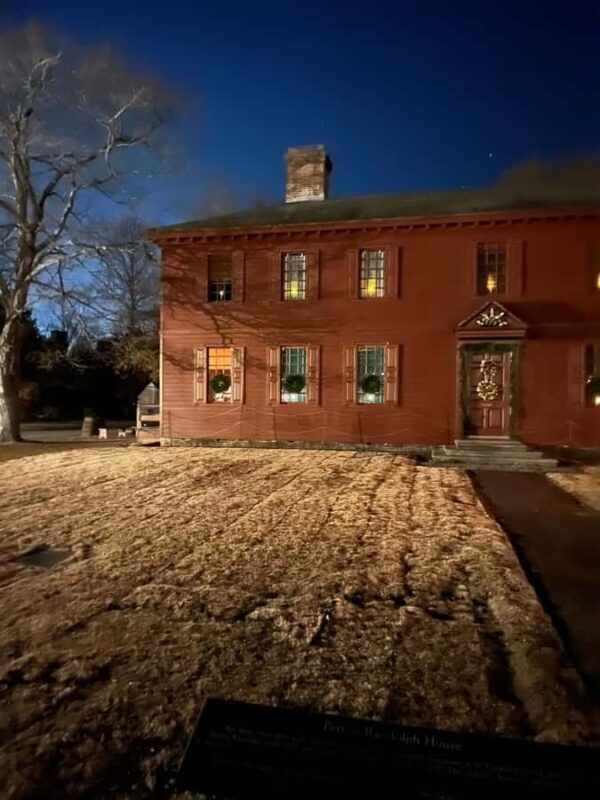 Williamsburg: Dead of Night Tour with Paranormal Equipment - What You’ll Love About the Dead of Night Tour