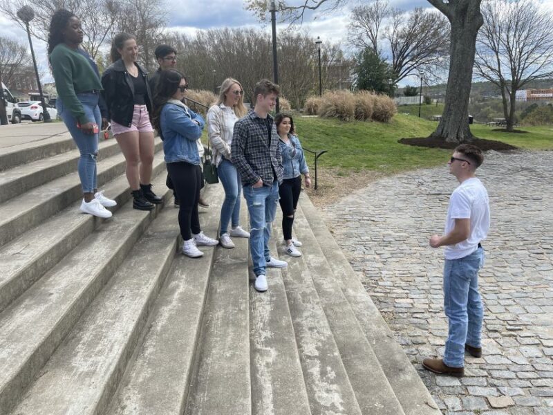 Williamsburg: Secrets of Williamsburg Walking Tour - The Experience: What You Can Expect