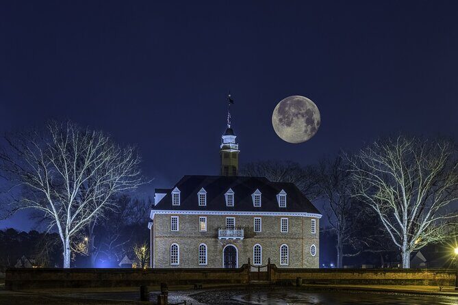 Williamsburg's Famous Ghosts Self Guided Audio Walking Tour - Key Points