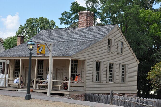 Williamsburg's Famous Ghosts Self Guided Audio Walking Tour - Authentic Experience and Review Highlights