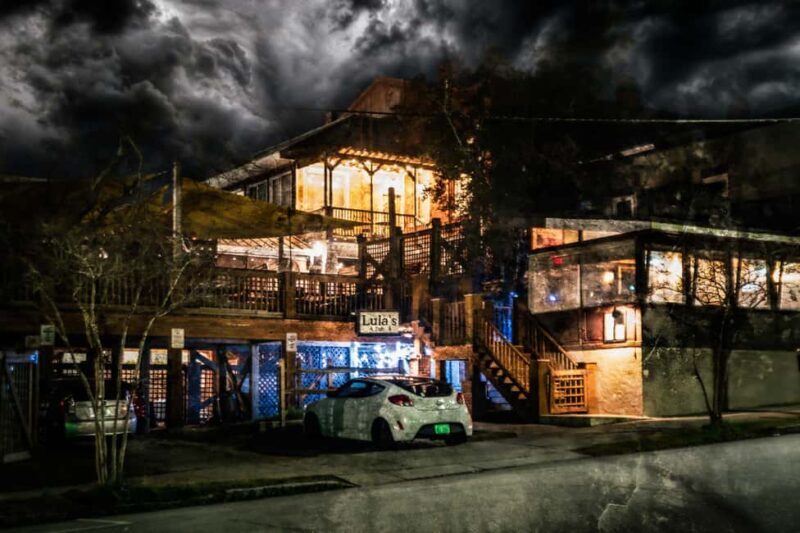 Wilmington: Boos and Booze Haunted Pub Crawl - Key Points