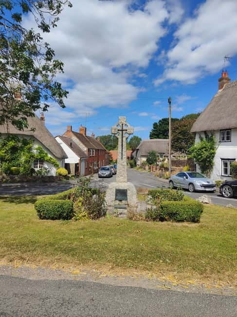 Wiltshire: Mystical and Dragons Guided Driving Tour - The Experience: A Deep Dive into Wiltshire’s Mysteries