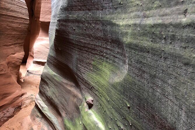 Wind Pebble Canyon Partial Hiking tour through Antelope Canyon - Who Should Consider This Tour?