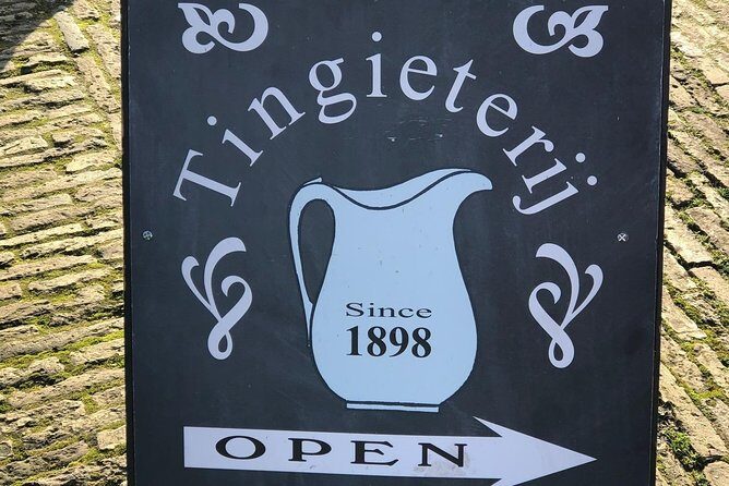 Windmill village Zaanse Schans guided tour Amsterdam region - FAQs