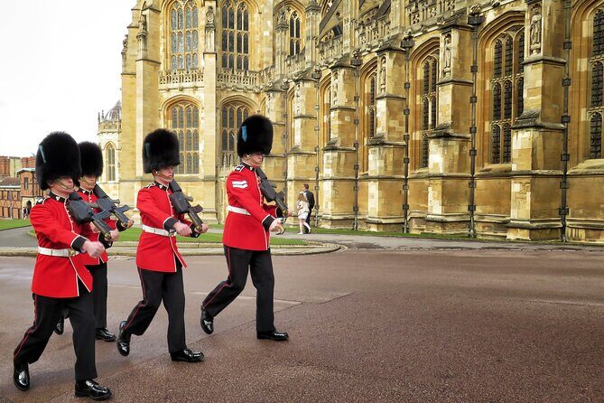 Windsor Castle Half Day Trip from London by Luxury Coach - Key Points