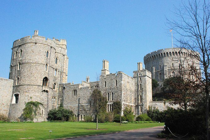 Windsor Castle & Hampton Court Palace, Private Tour Including entry pass - The Experience: What You Can Expect