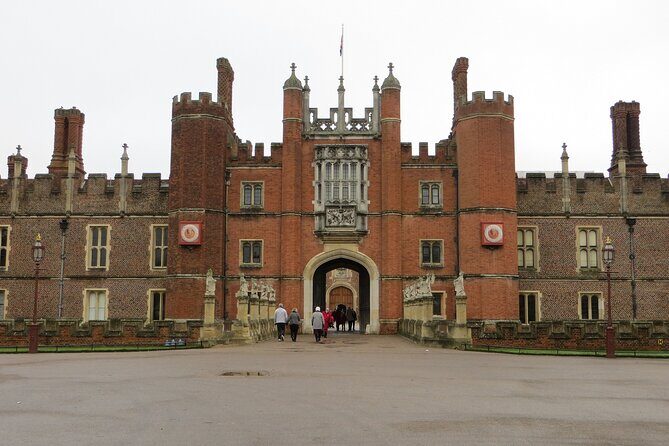 Windsor Castle Hampton Court Palace Private Tour with Admission - Who Is This Tour Best For?