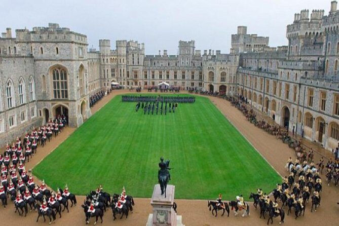 Windsor Castle private vehicle service from London with Admission tickets - Is This Tour for You?