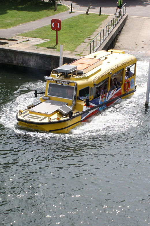 Windsor: Land and Water Amphibious Bus Sightseeing Tour - Authentic Insights from Reviewers
