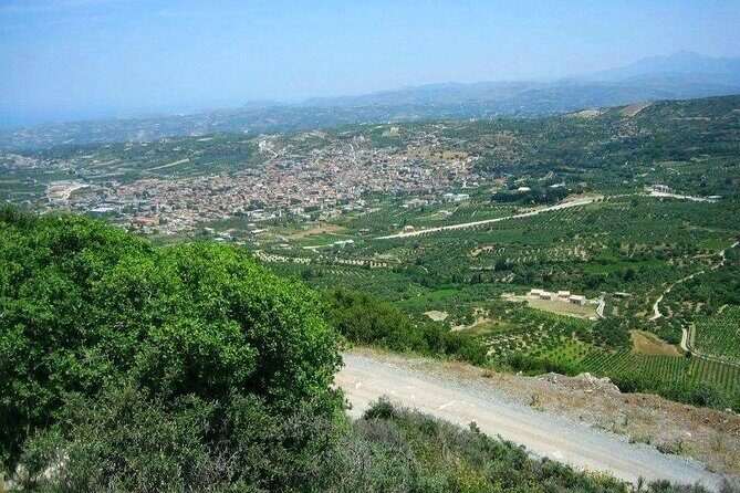 Wine and Food of Crete, Heraklion - A Deep Dive into the Experience