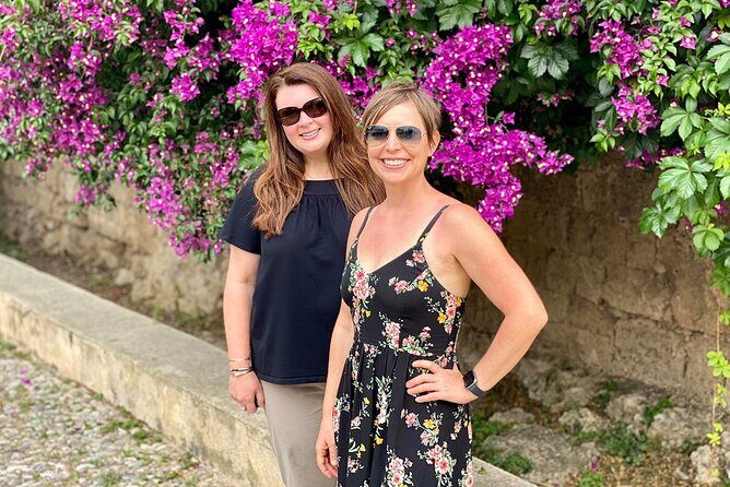 Wine and Medieval History Private Tour in Rhodes - Wine Tasting & Light Lunch: Savoring Modern Rhodes