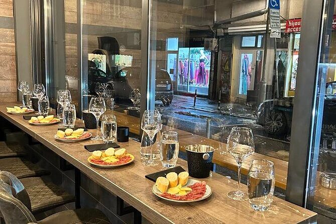 Wine and Tapas Boutique Bulgarian Wine Tasting - Experience a Taste of Bulgaria with the Wine and Tapas Boutique Bulgarian Wine Tasting