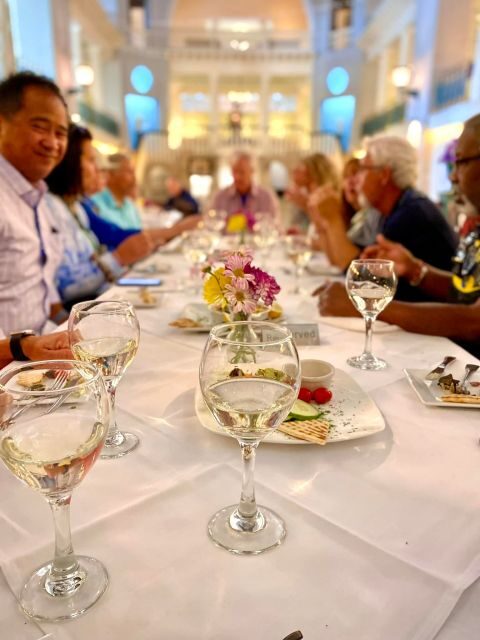 Wine & Dine Tour (Rolling) - What Is the Wine & Dine Tour (Rolling)?