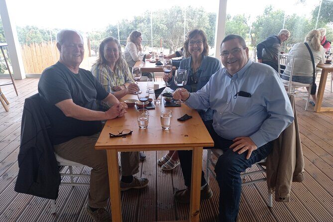 Wine Lovers: Winery Tour w/ Tasting & Tapas (Albufeira/Vilamoura) - Key Points