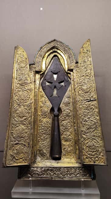 Wine magic and religious culture in Armenia: From sanctuaries to wineries - An in-depth look at the tour experience