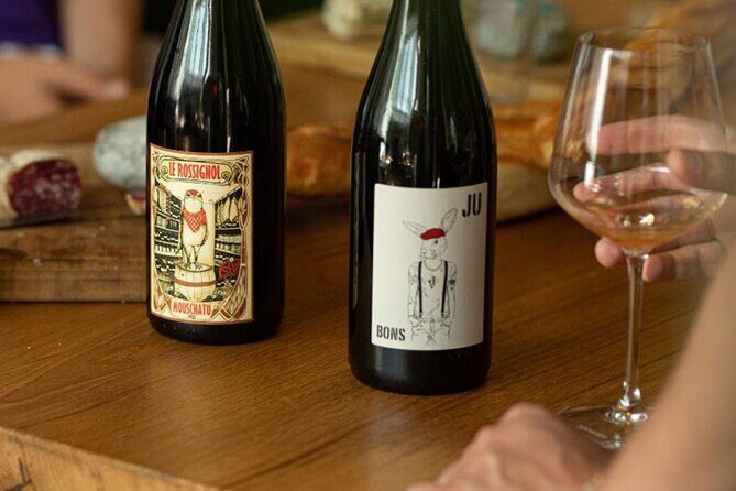 Wine Tasting in Paris right next to Père Lachaise & l'Atelier des lumières - An In-depth Look at the Experience