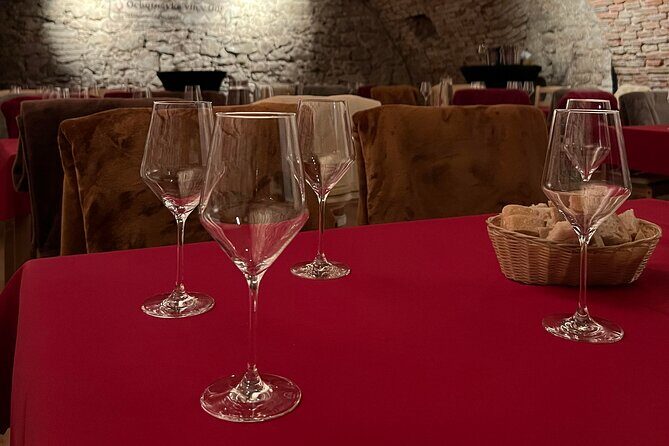 Wine Tasting IN THE DARK! - The Wines and the Sensory Challenge