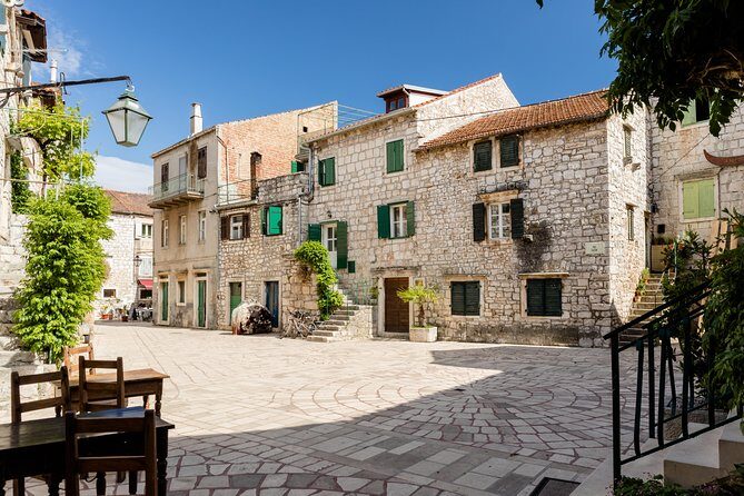 Wine Tasting Tour - The Ultimate Guide to the Hvar Wine Tasting Tour