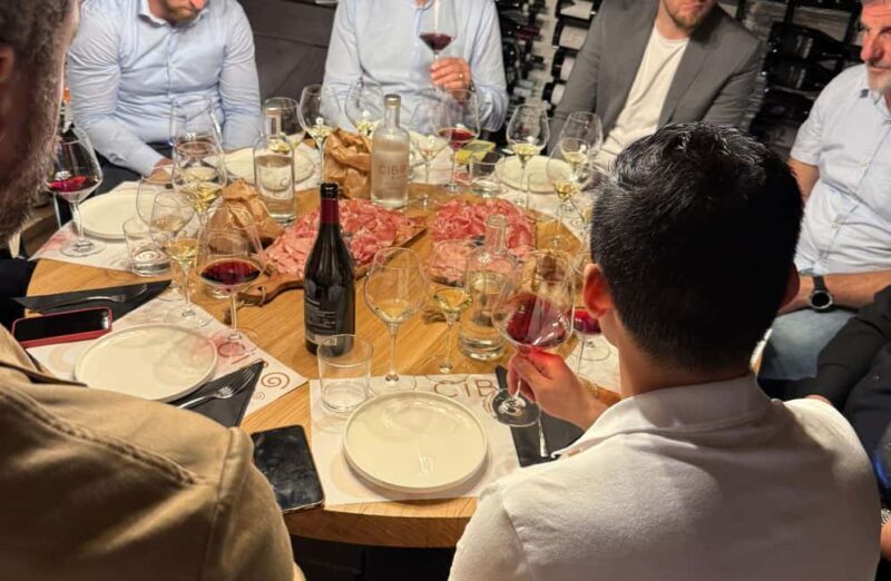 Wine Tasting with Local Food Board Pairing in Venice - Setting the Scene: The Venue and Experience