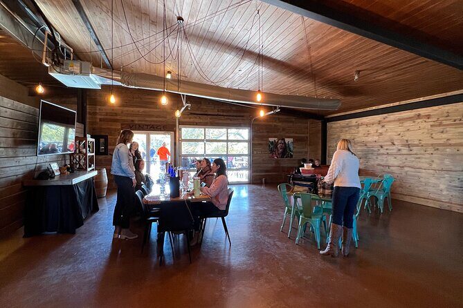 Wine Tour Pros - Fredericksburg Texas Wine Tour Up to 6 people - FAQ