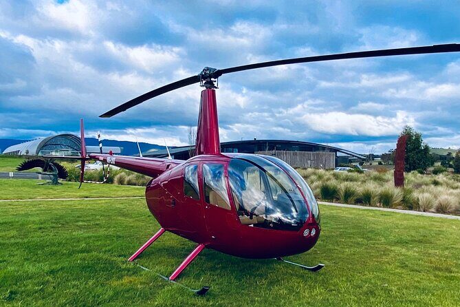 Winery Lunch by Helicopter to Levantine Hill in Yarra Valley - Why This Tour Works