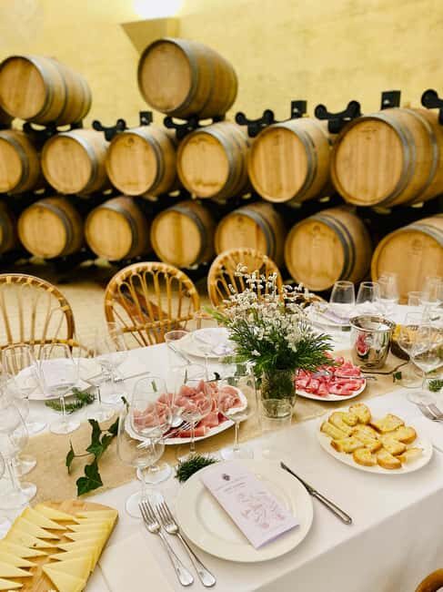 Winery tour and Tuscan wine tasting with culinary specialties - Who Will Love This Experience?