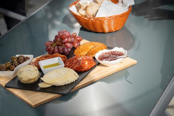 Winery Visit & Setubal Fish Market Tour with Tasting from Lisbon - FAQ