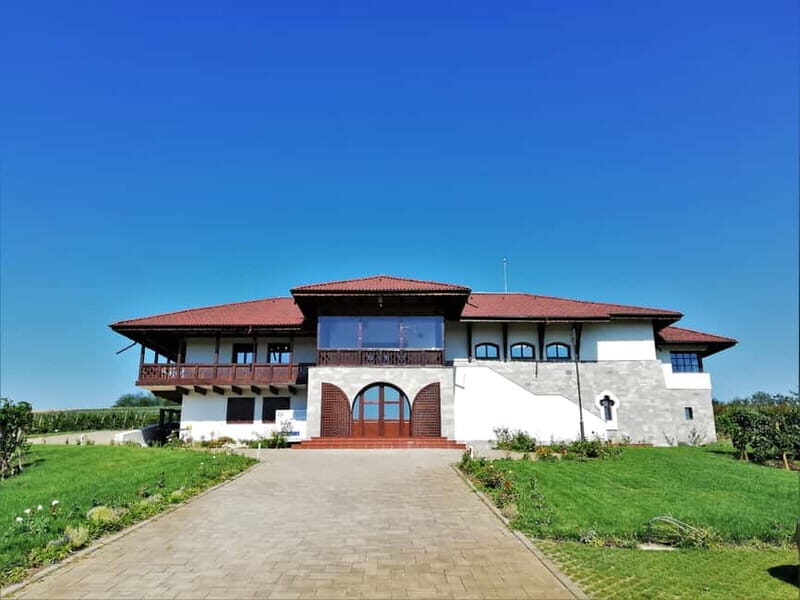 Winery visit & Wine Tasting: half-day tour - Authenticity and Value