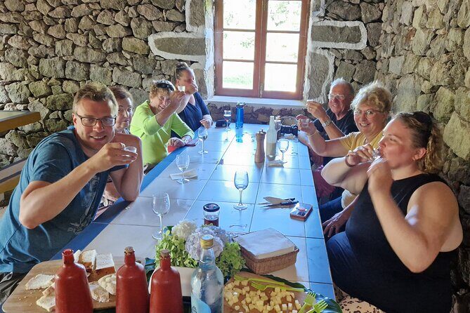 Wines and Moonshines Private Tour - A Closer Look at the Tour Experience