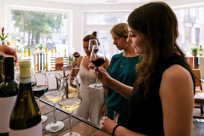 Wines, Cheeses & Bruschettas Tasting in Chianti (Tour at the Winery included) - Who Should Consider This Tour?