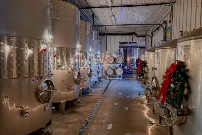 Winter Keuka, Seneca or Canandaigua Lake Customizable Wine Tour - Discover the Charm of the Winter Keuka, Seneca, or Canandaigua Lake Wine Tour