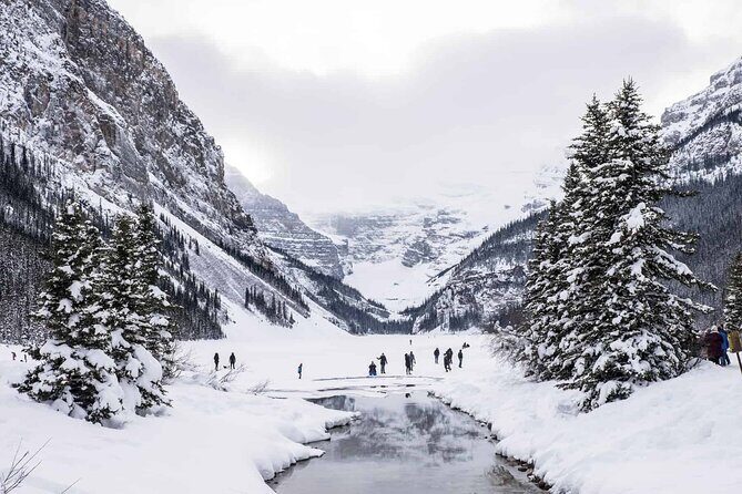 Winter Tubing and Lake Louise Adventure - Visiting Lake Louise: A Frozen Wonderland
