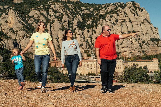With Locals Ultimate Montserrat PRIVATE Day Trip - With Cable Car and Train - An In-Depth Look at the Montserrat Private Day Trip