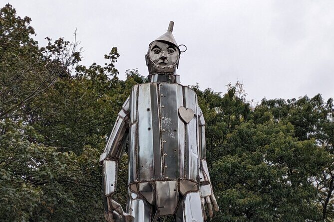 Wizard of Oz Movie Tour in Chicago - An In-Depth Look at the Wizard of Oz Movie Tour